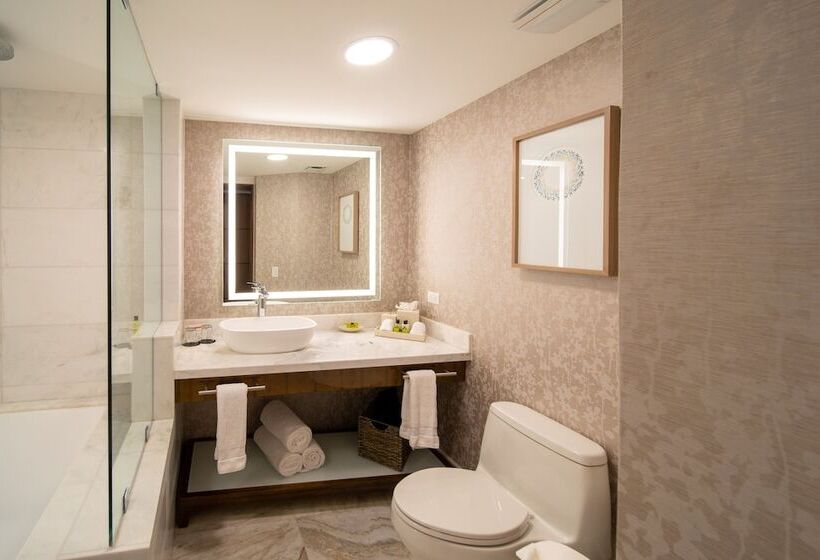 Номер Классика Двуспальная Кровать, Intercontinental Costa Rica At Multiplaza Mall, An Ihg