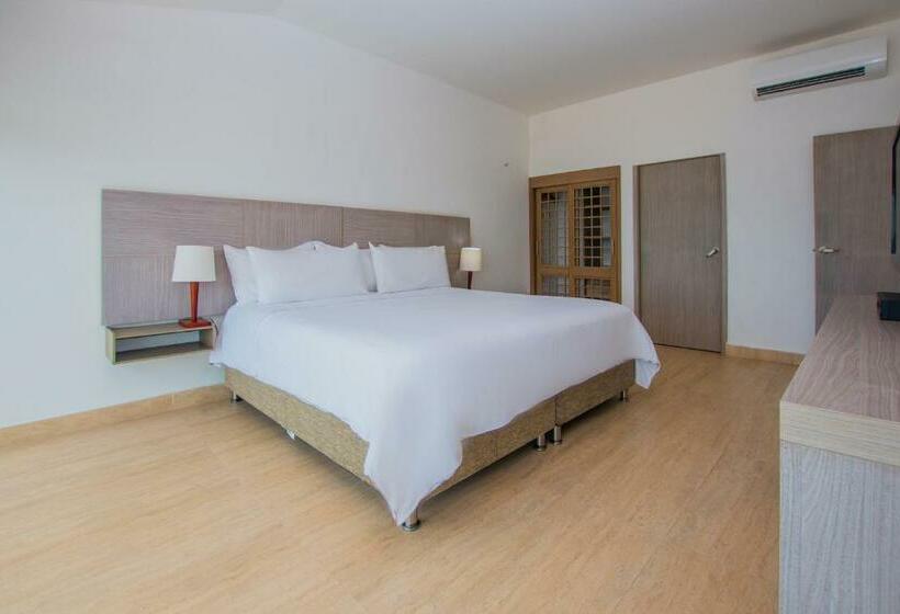 Люкс Вид на Море, Tamaca Beach Resort