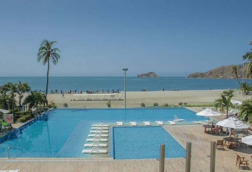 Полулюкс, Tamaca Beach Resort