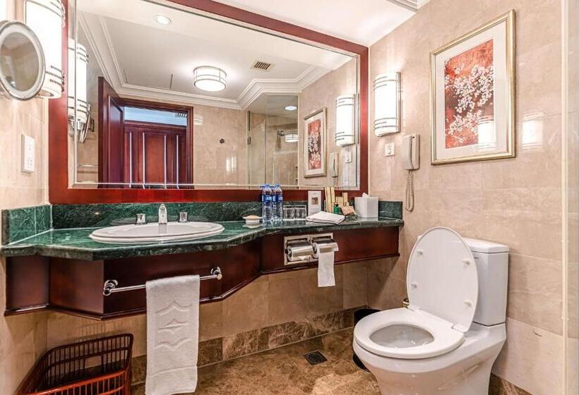 Номер Deluxe, Shangri La Wuhan,close To The Mixc With Three Subway Lines