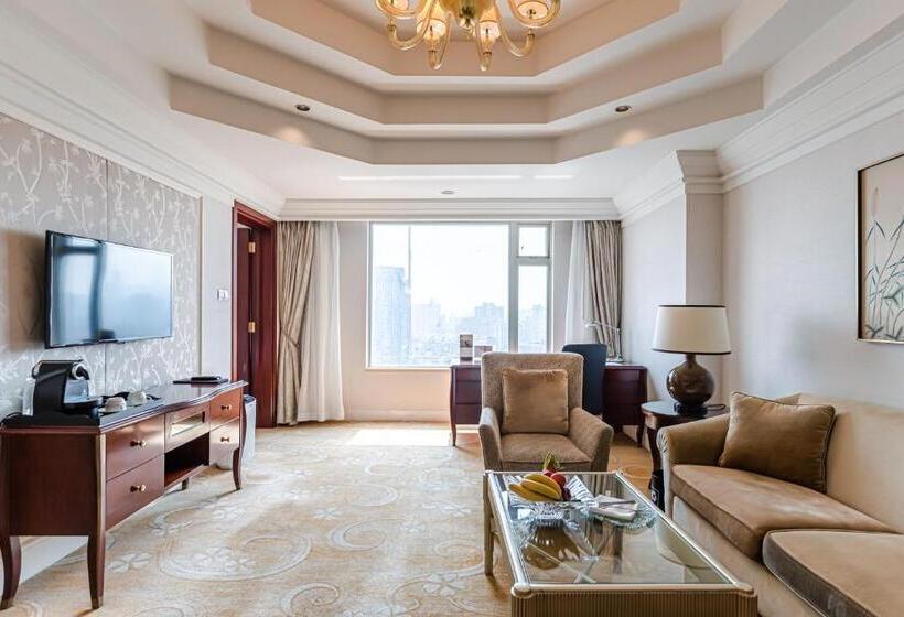 Президентский Люкс, Shangri La Wuhan,close To The Mixc With Three Subway Lines