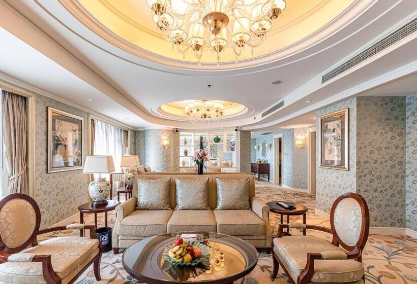 Президентский Люкс, Shangri La Wuhan,close To The Mixc With Three Subway Lines