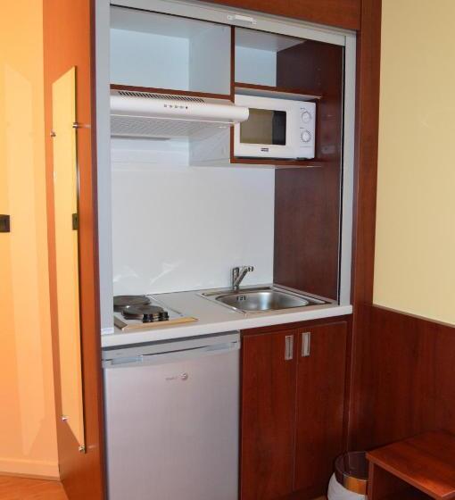 Студия Стандарт, Logis Hotel Center