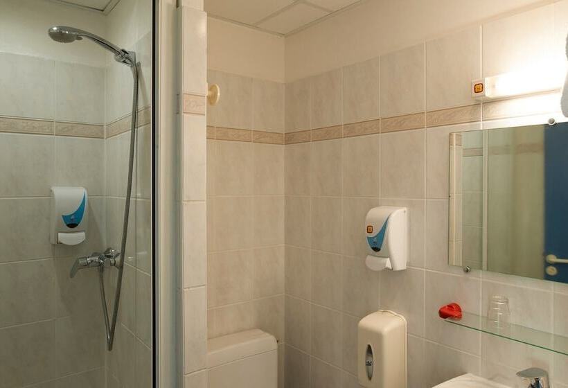 Номер Комфорт, The Originals Boutique, Hôtel Neptune, Bercksurmer