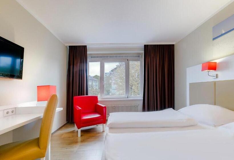 Номер Стандарт, Stuttgart Sindelfingen City By Tulip Inn