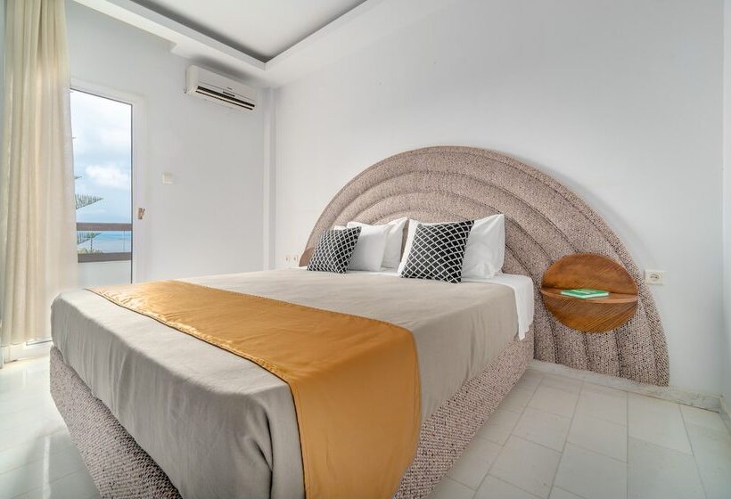 جناح بريميوم مطل علي البحر, Arco Beach