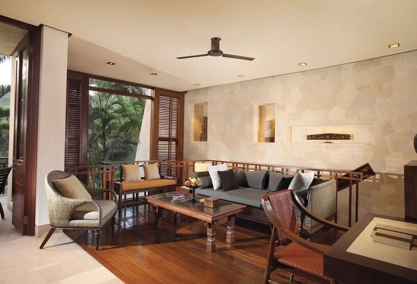 Люкс Дюплекс, Four Seasons Resort Bali At Sayan