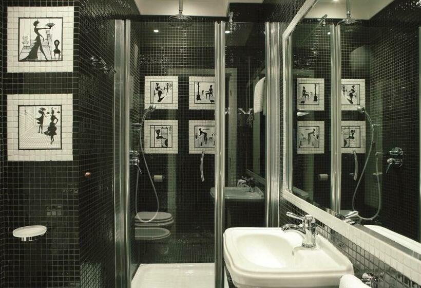 Habitación Estándar, Kennedy