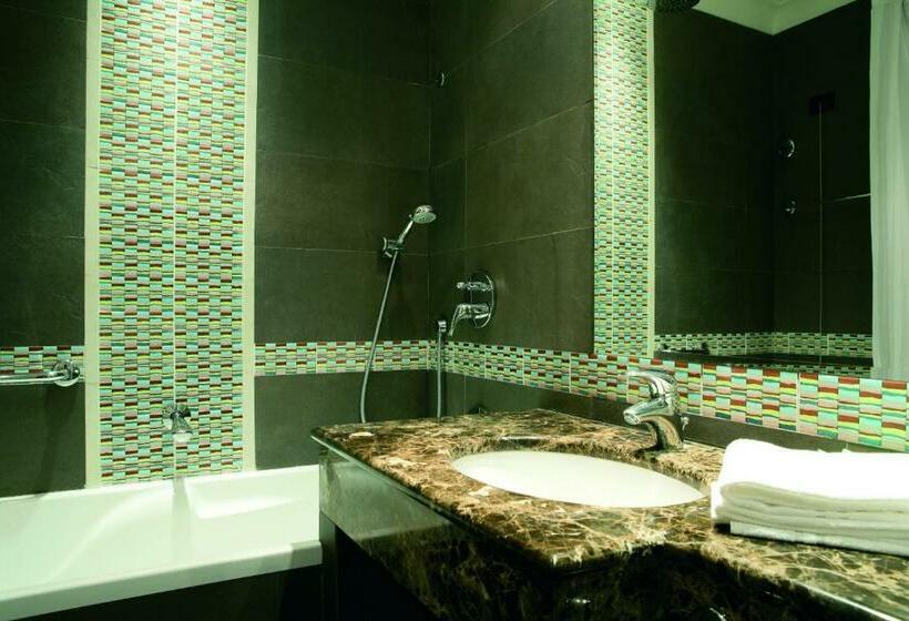 Habitación Estándar, Kennedy