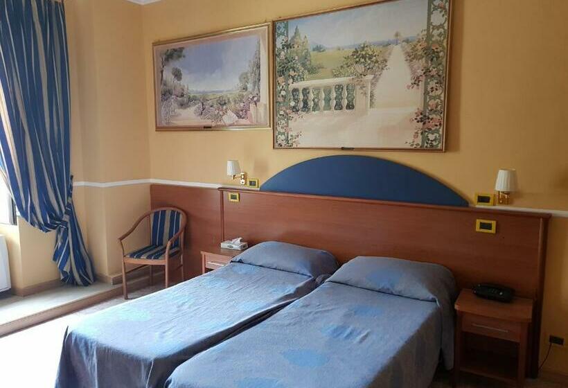 Habitación Estándar, Kennedy