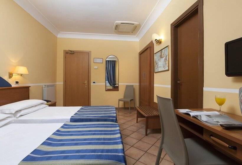 Habitación Estándar, Kennedy