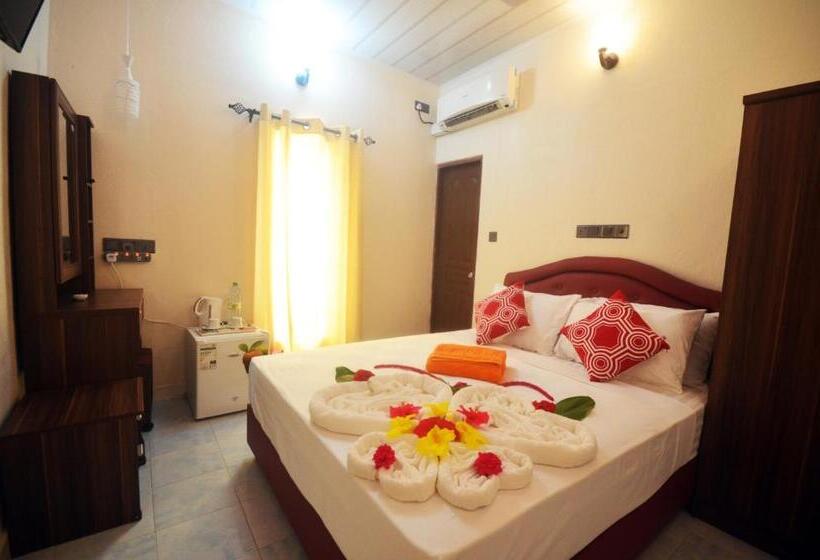 اتاق استاندارد, Evila Inn   Thoddoo