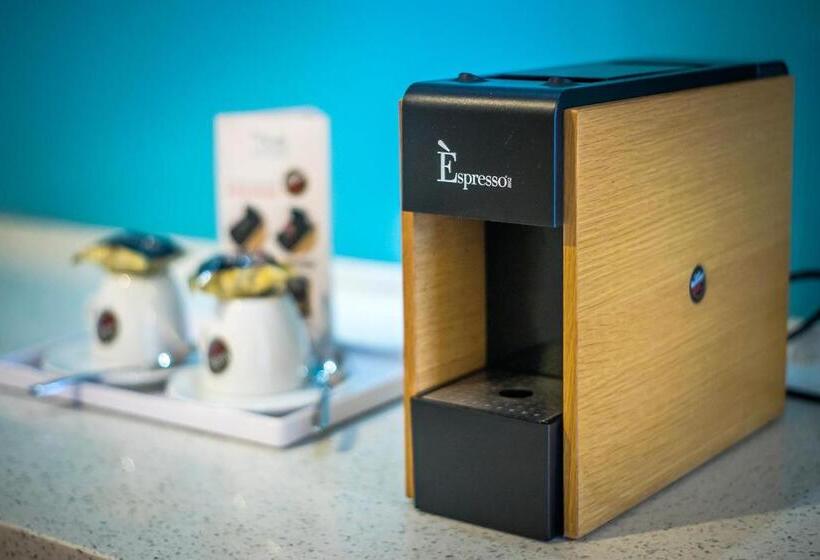 Номер Deluxe, Crystal Crown Hotel Petaling Jaya