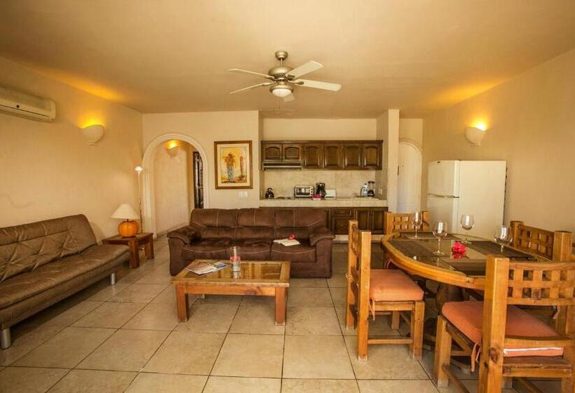 سوییت خانوادگی, & Suites El Moro