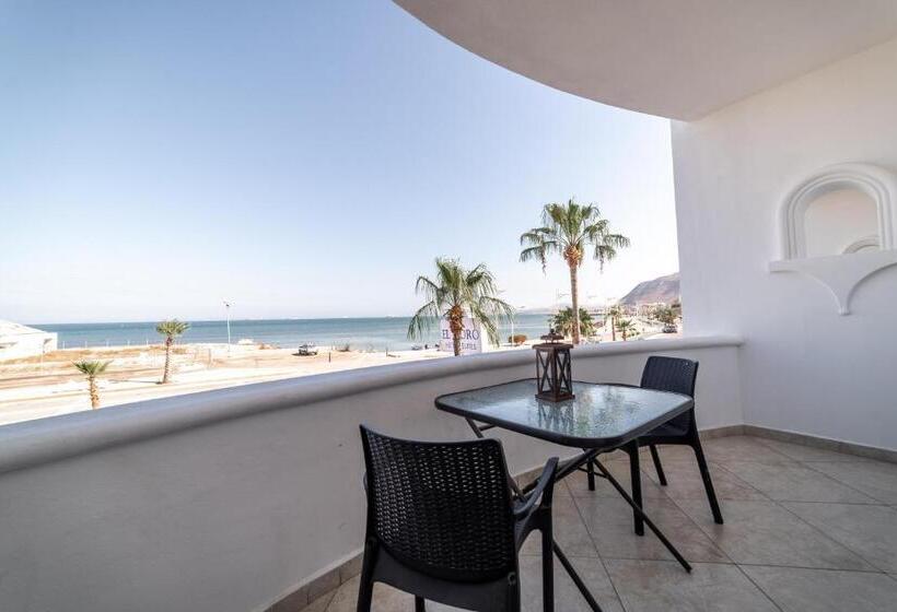 سوییت جونیور لوکس, & Suites El Moro