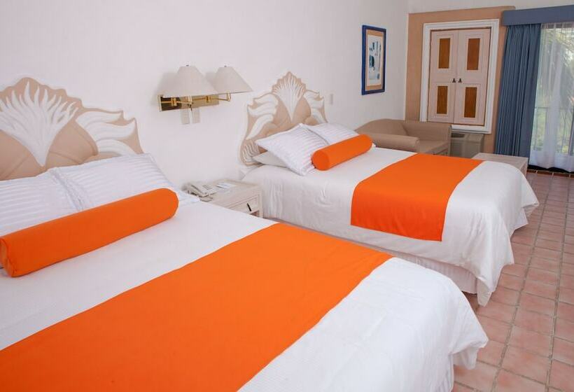 غرفه قياسيه سريرين مزدوجين, Flamingo Vallarta Hotel & Marina