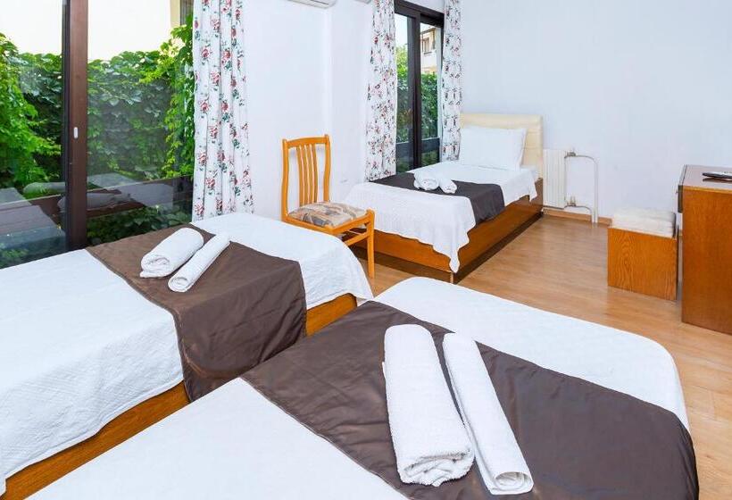 Номер Стандарт Трехместный, Otel Kabasakal