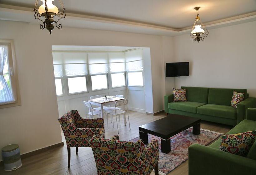 חדר דלוקס לארבעה, Bellapais 58 Luxury Cesme