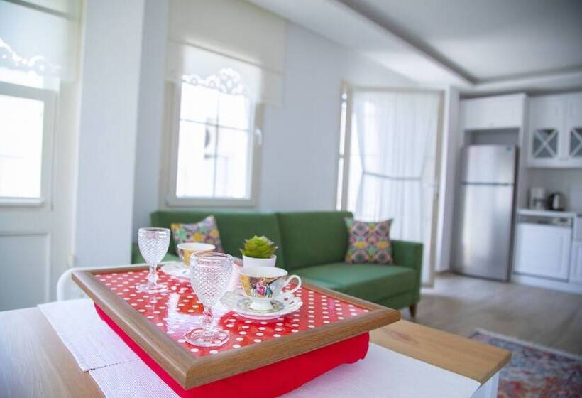 חדר דלוקס לארבעה, Bellapais 58 Luxury Cesme