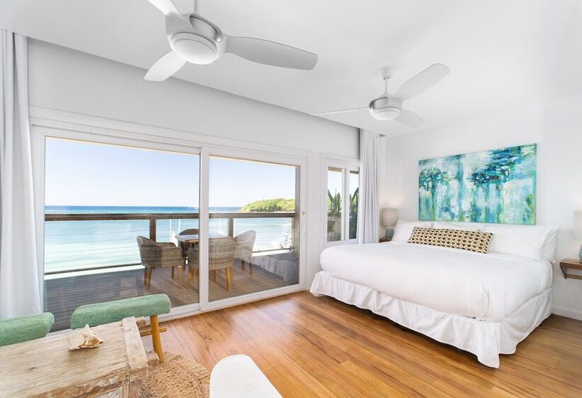 Deluxe Suite Sea View, The Beach House Boutique