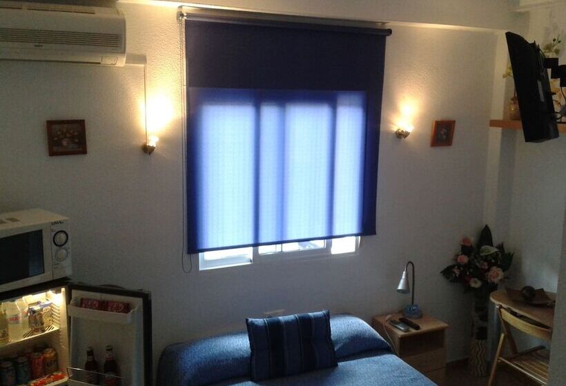 スタンダードシングルルーム, Hostal Arneva Orihuela