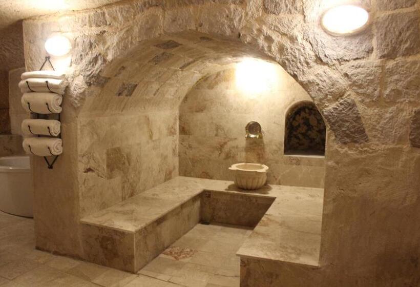 수피리어 스위트, Helike Cave Suites