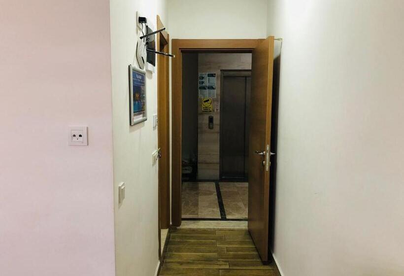 Студия Стандарт, Arti̇m Apart