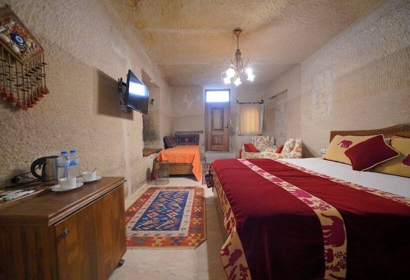 اتاق لوکس, Salkım Cave House