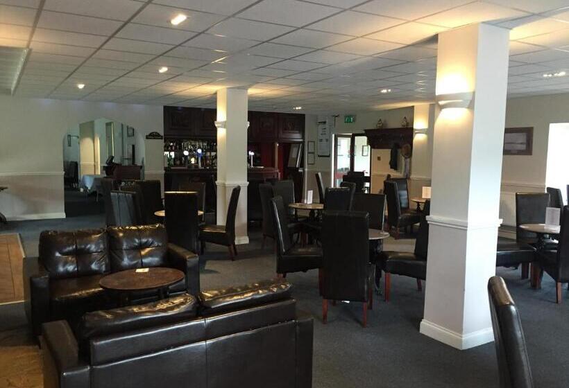 Номер Economy, The Abbey Hotel And Conference Centre