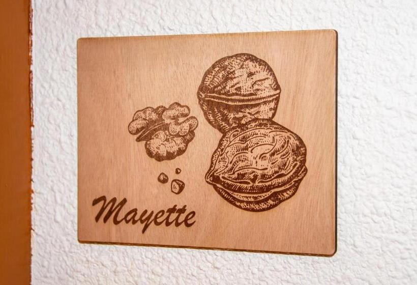 Номер Стандарт, La Combe Fleurie Appartements & Chambres