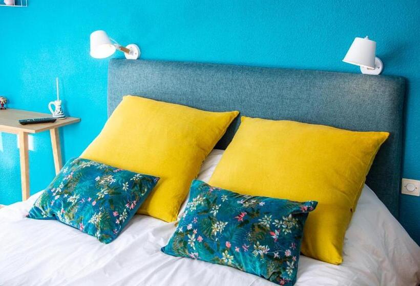 Студио Стандарт Вид на Сад, La Combe Fleurie Appartements & Chambres