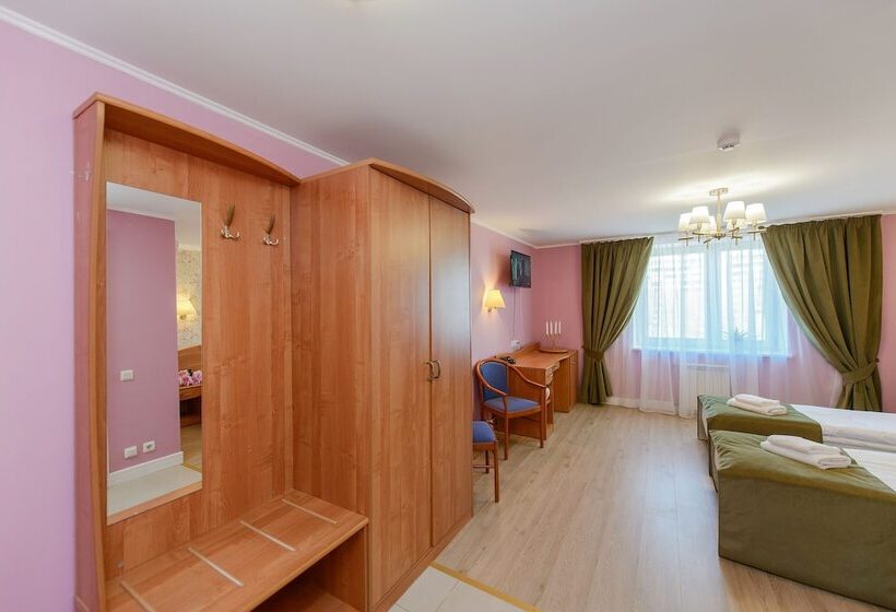 Quarto Estandar, Art Hotel Karelia