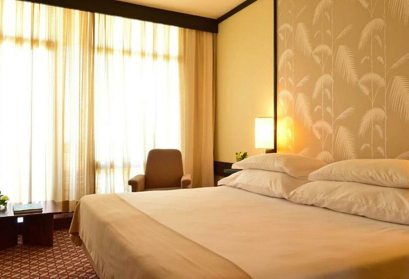 Классический Номер Вид на Сад, Pestana Casino Park Hotel & Casino