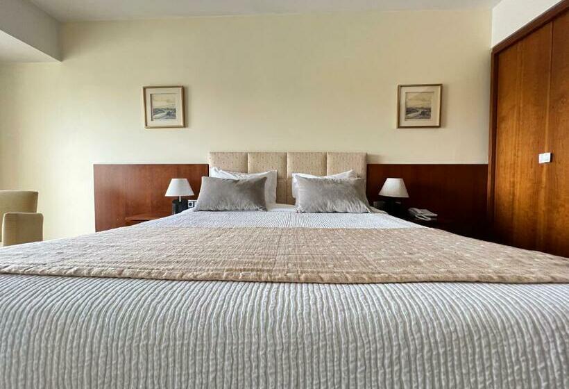 Номер Стандарт Вид на Реку, Santana Hotel & Spa