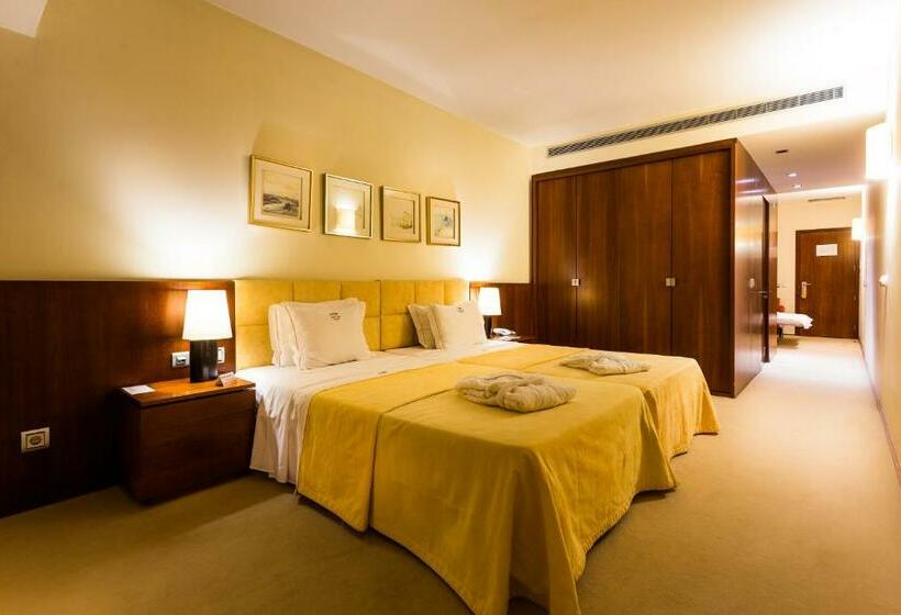 Семейный Номер, Santana Hotel & Spa