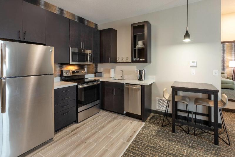 스위트 킹사이즈 침대, Residence Inn By Marriott St. Cloud