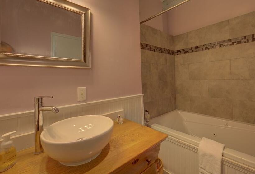 Люкс Повышенной Комфортности, Carlisle Garden Suites