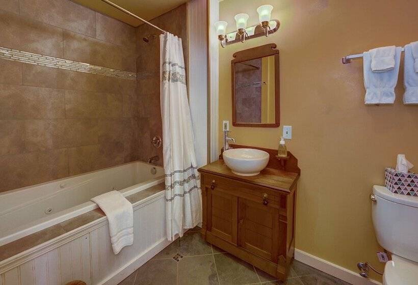 Люкс Повышенной Комфортности, Carlisle Garden Suites