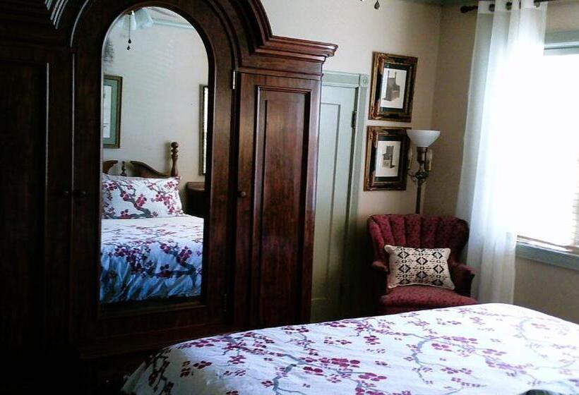 Family Suite, Rock Cottage Gardens B&b