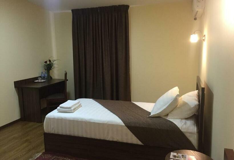 수피리어 룸, Jipek Joli Inn