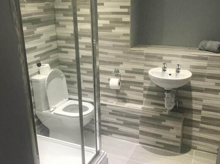 Номер Стандарт Трехместный, Brownlows Inn