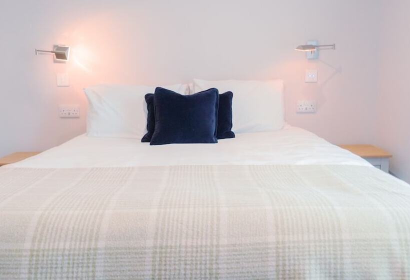 Номер Стандарт, Poseidon S Inn
