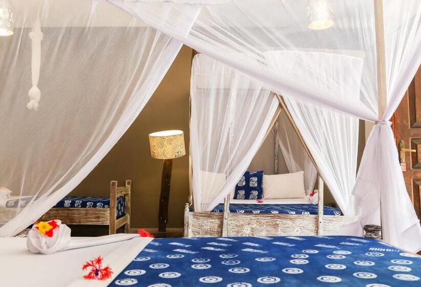 جناح عائلي, Mr Kahawa