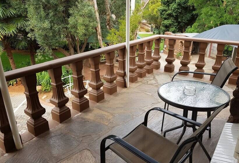 패밀리 룸, Gemstone Guest House