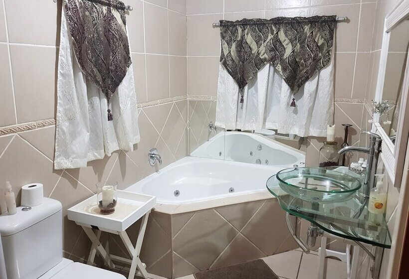 스탠다드 룸 킹사이즈 침대, Gemstone Guest House