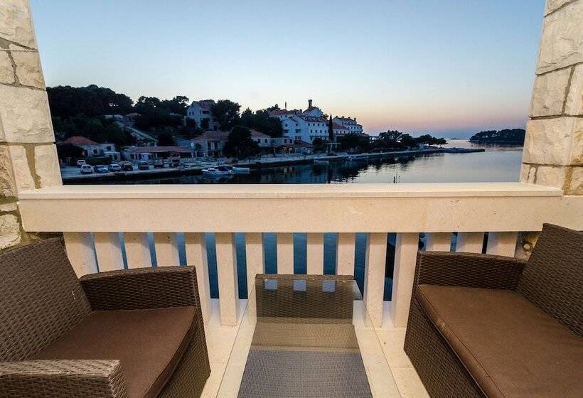Апартаменты 1 Спальня Вид на Море с Балконом, Guest House Kiko