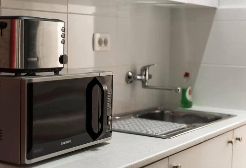 اتاق استاندارد با بالکن, Kumba Hostel