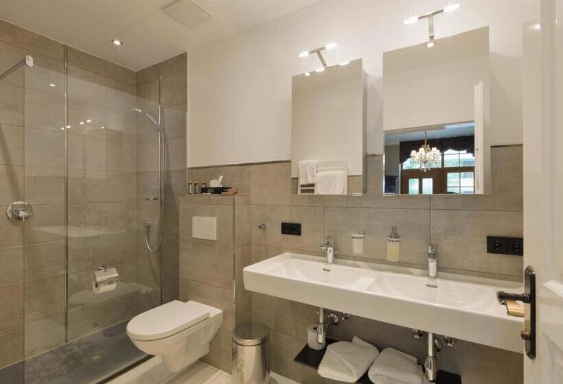 Апартаменты Deluxe 2 Спальни, Schneider Hof Boutique Hotel Garni Superior