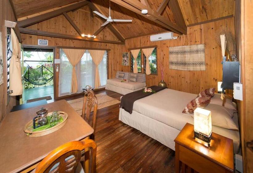 豪华洋房, Waidroka Bay Resort