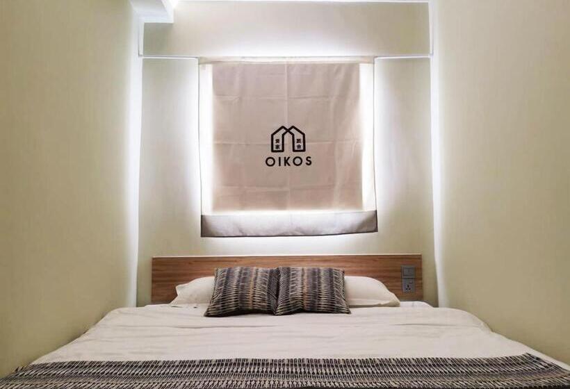 اتاق لوکس, Oikos Poshtel